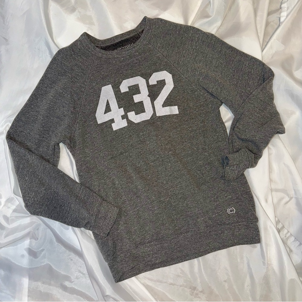 Code Word Gray Sweatshirt w/White 432 Unisex‎ Adult L West Texas Area Code